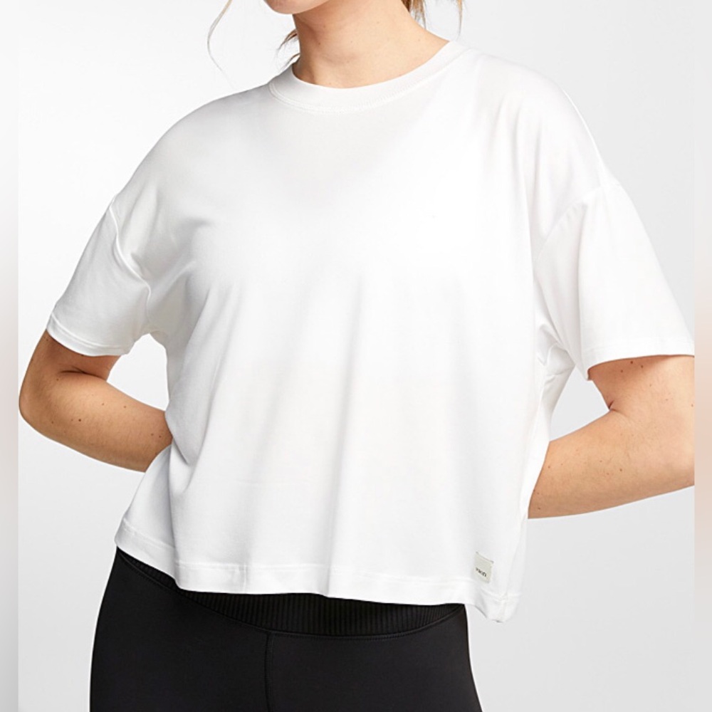 Vuori White Short Sleeve Tee